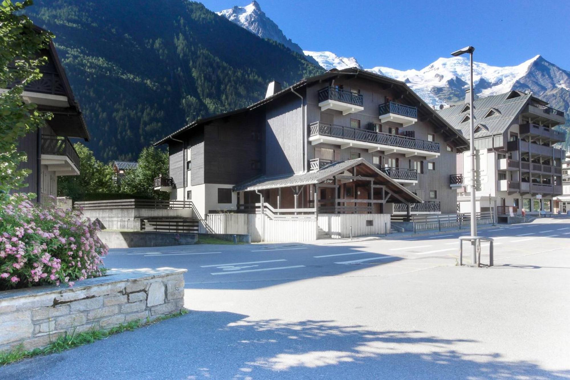 샤모니 Chemin Du Sapi - Private Garden - Center Of Cham - Montblanc Views 아파트 외부 사진